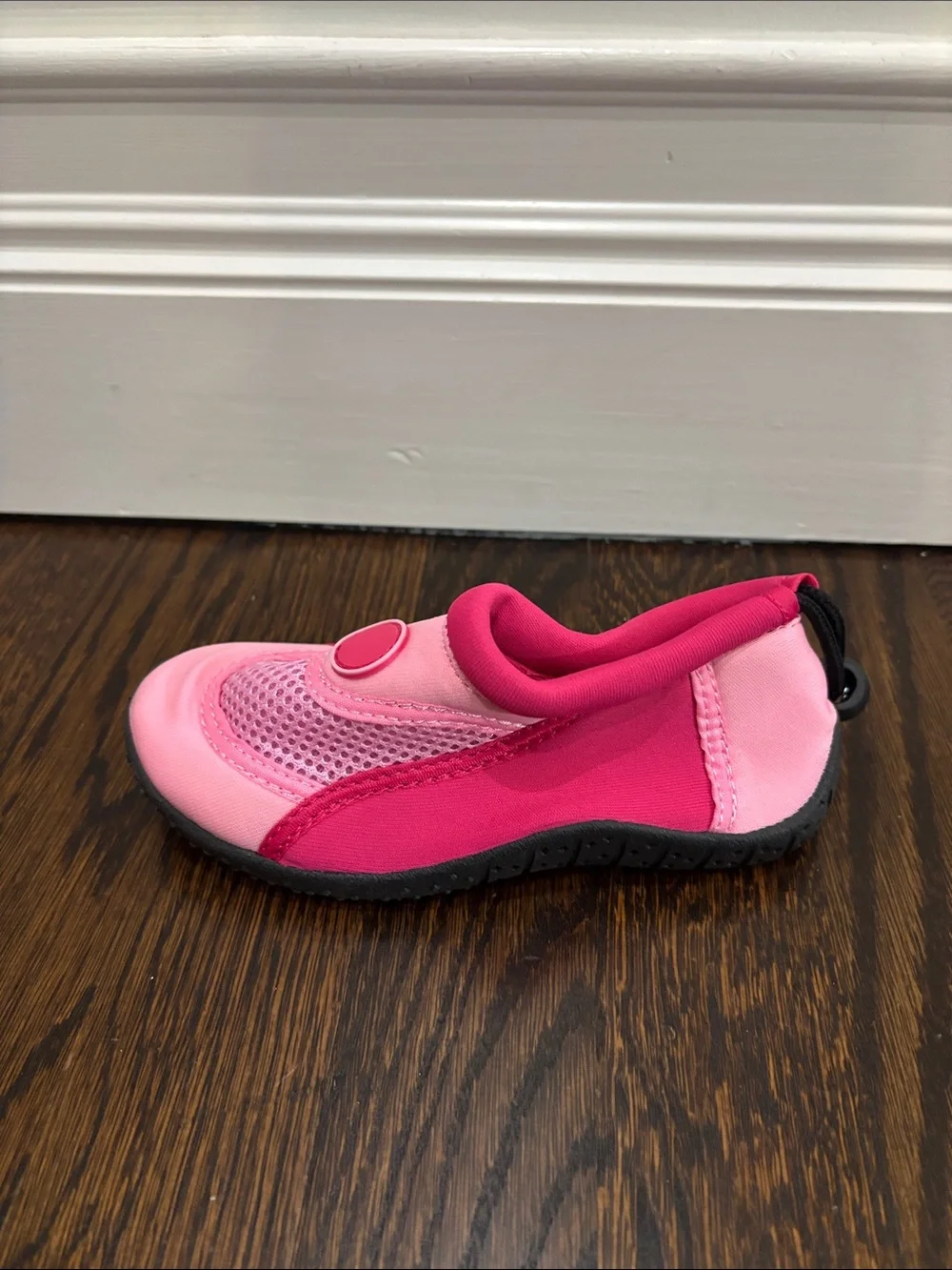 Toddler Girls Pink Slip-On Water Shoes by Blu Surf, size 11